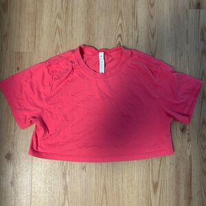 Women's Lululemon Pink Crop Top